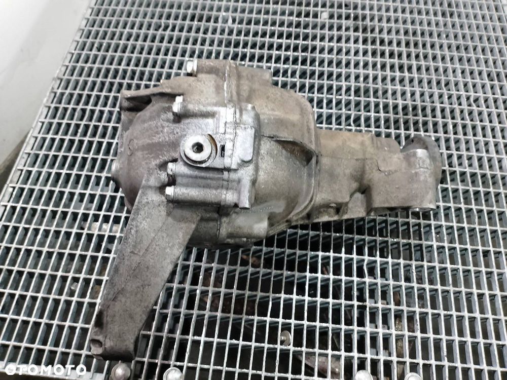 DYFERENCJAŁ PRZÓD MERCEDES-BENZ ML W163 4460-310-009 2.7 CDI - 1