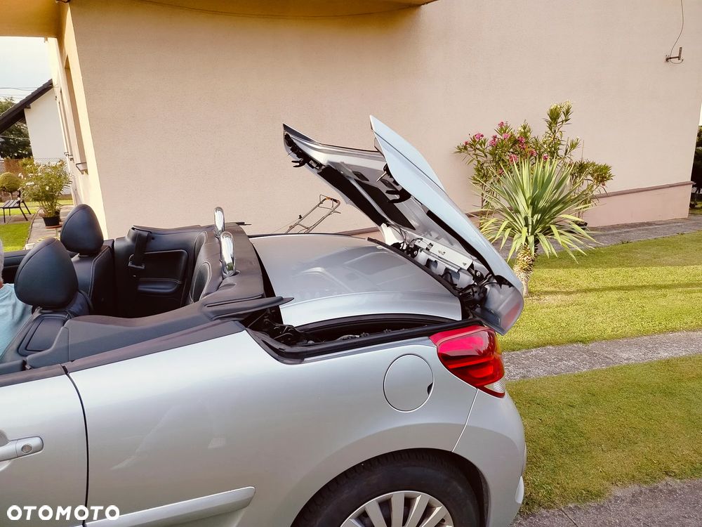 Peugeot 207 CC - 8