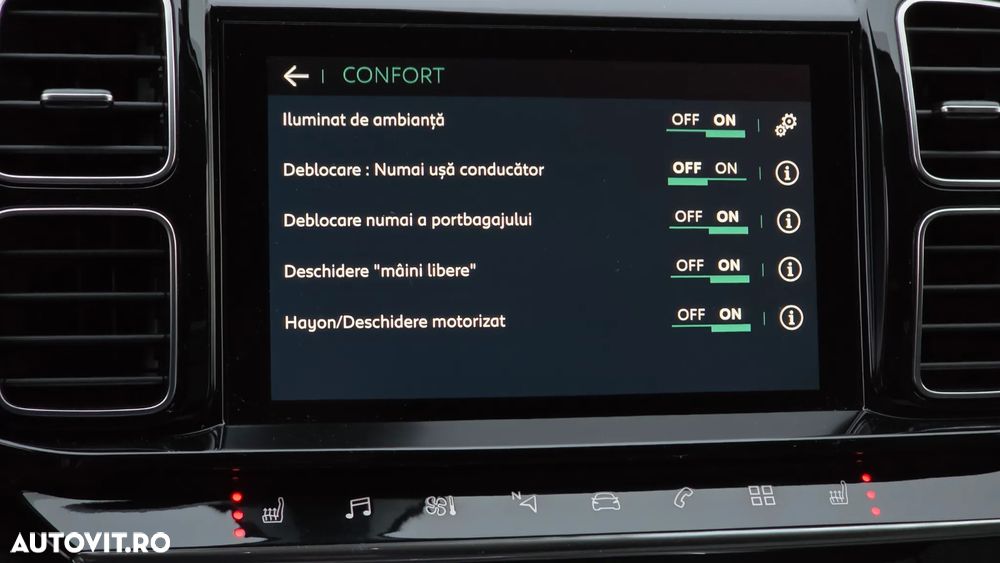 Citroën C5 Aircross 1.6 PHEV FWD 225 EAT8 Shine - 32