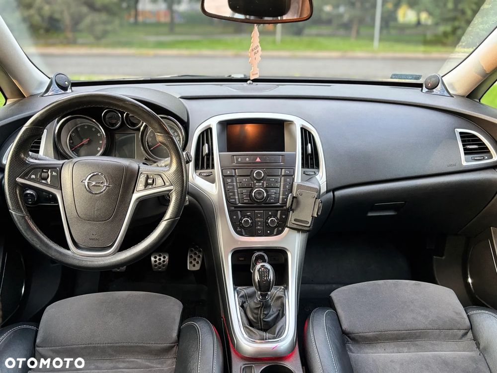 Opel Astra 1.6 T Sport - 8