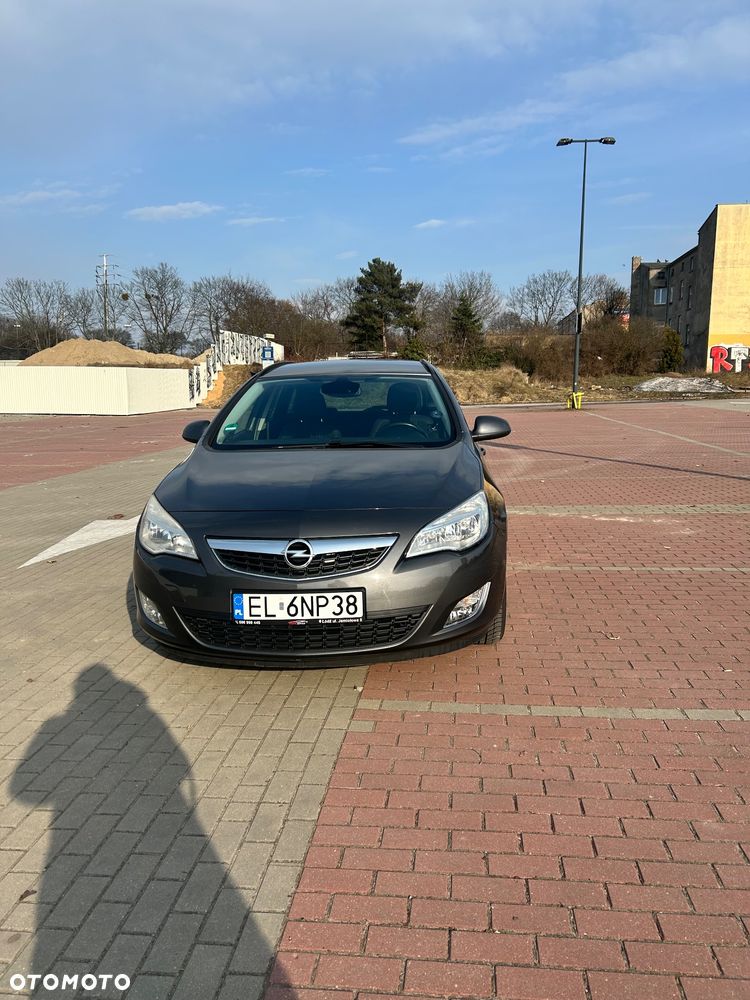 Opel Astra 1.4 Turbo - 2