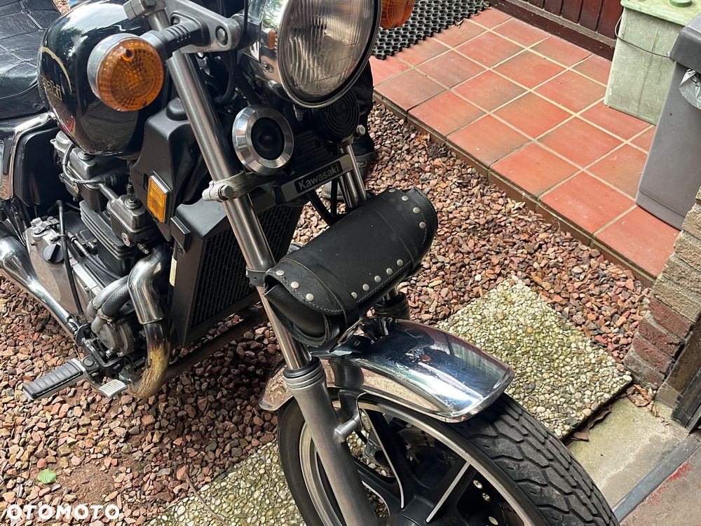Kawasaki LTD - 4