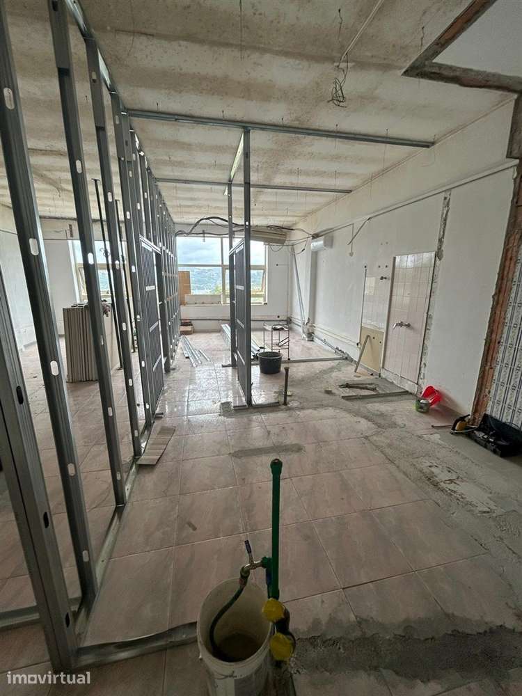 Apartamento T1+1 Venda em Alpendorada, Várzea e Torrão,Marco de Canave - Grande imagem: 3/26