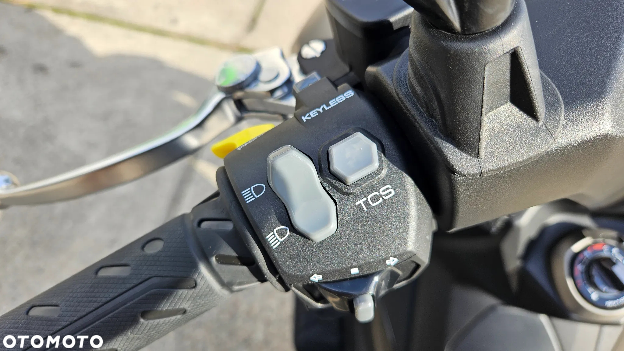Kymco Downtown - 9