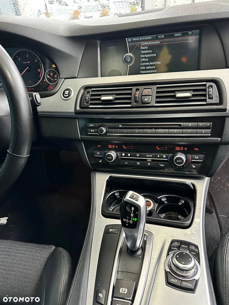 BMW Seria 5 520d BluePerformance - 14