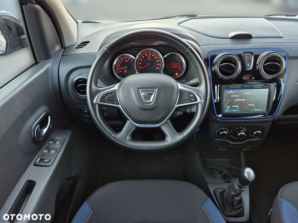 Dacia Lodgy 1.5 Blue dCi SL Celebration S&S - 17