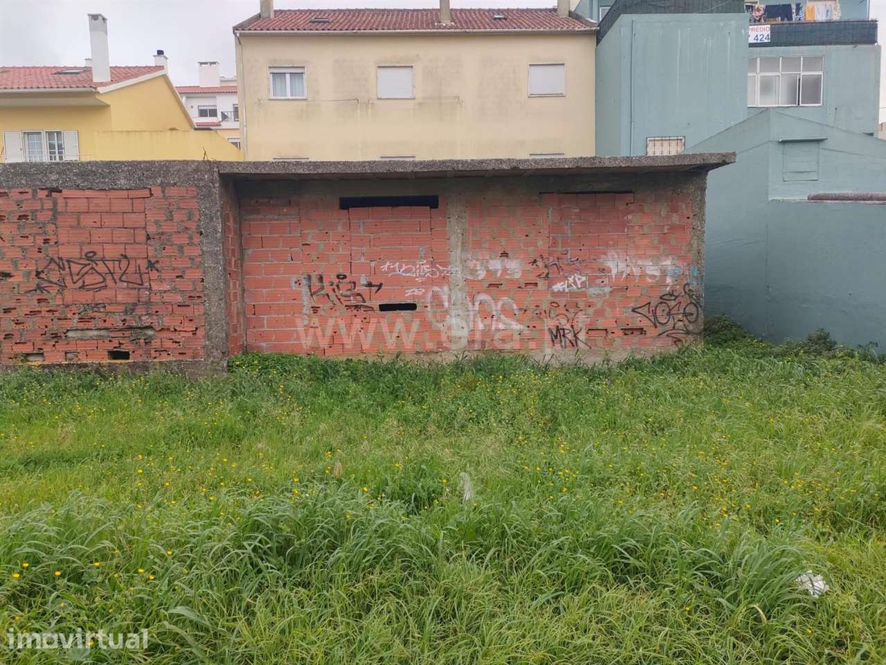 Terreno com 293m² de área total, Casal de Cambra - Grande imagem: 2/5