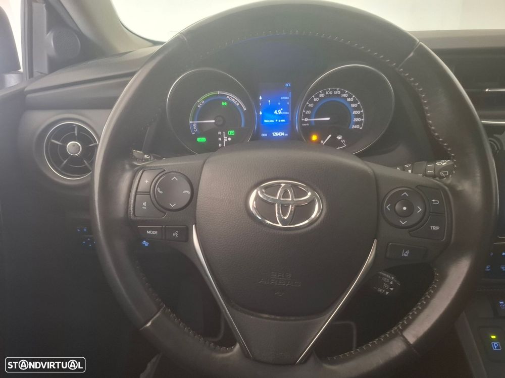 Toyota Auris Touring Sports 1.8 HSD Freestyle - 17