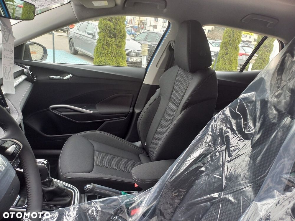 Skoda Fabia 1.0 TSI Drive DSG - 14