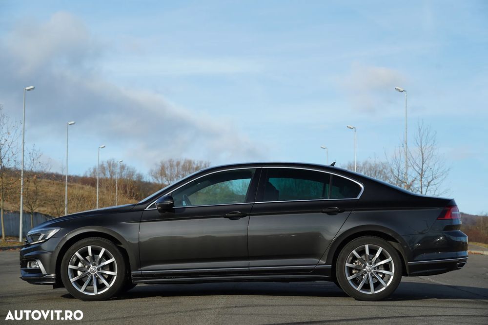 Volkswagen Passat 2.0 TDI DSG R Executive - 16