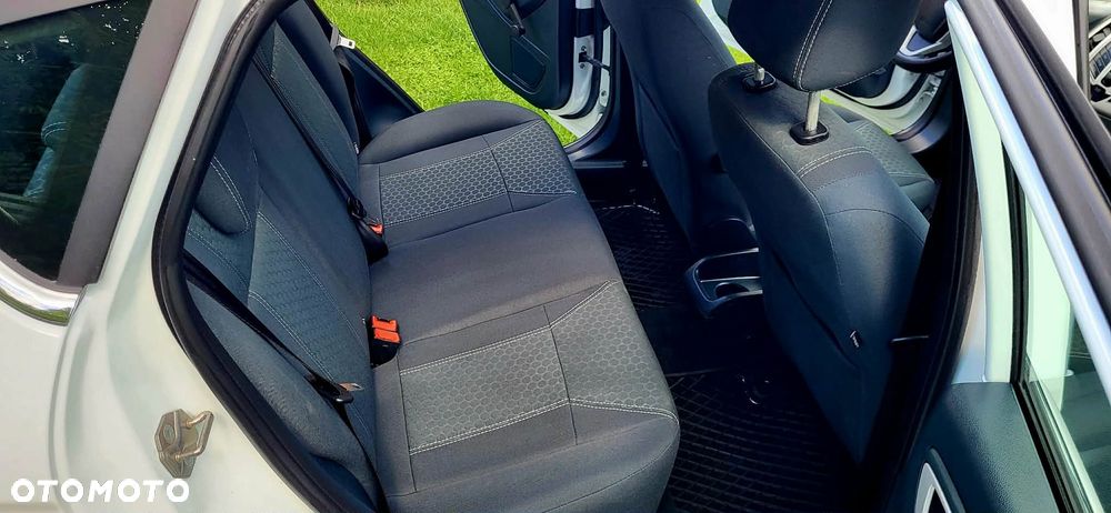 Ford Fiesta 1.25 Titanium EU5 - 18