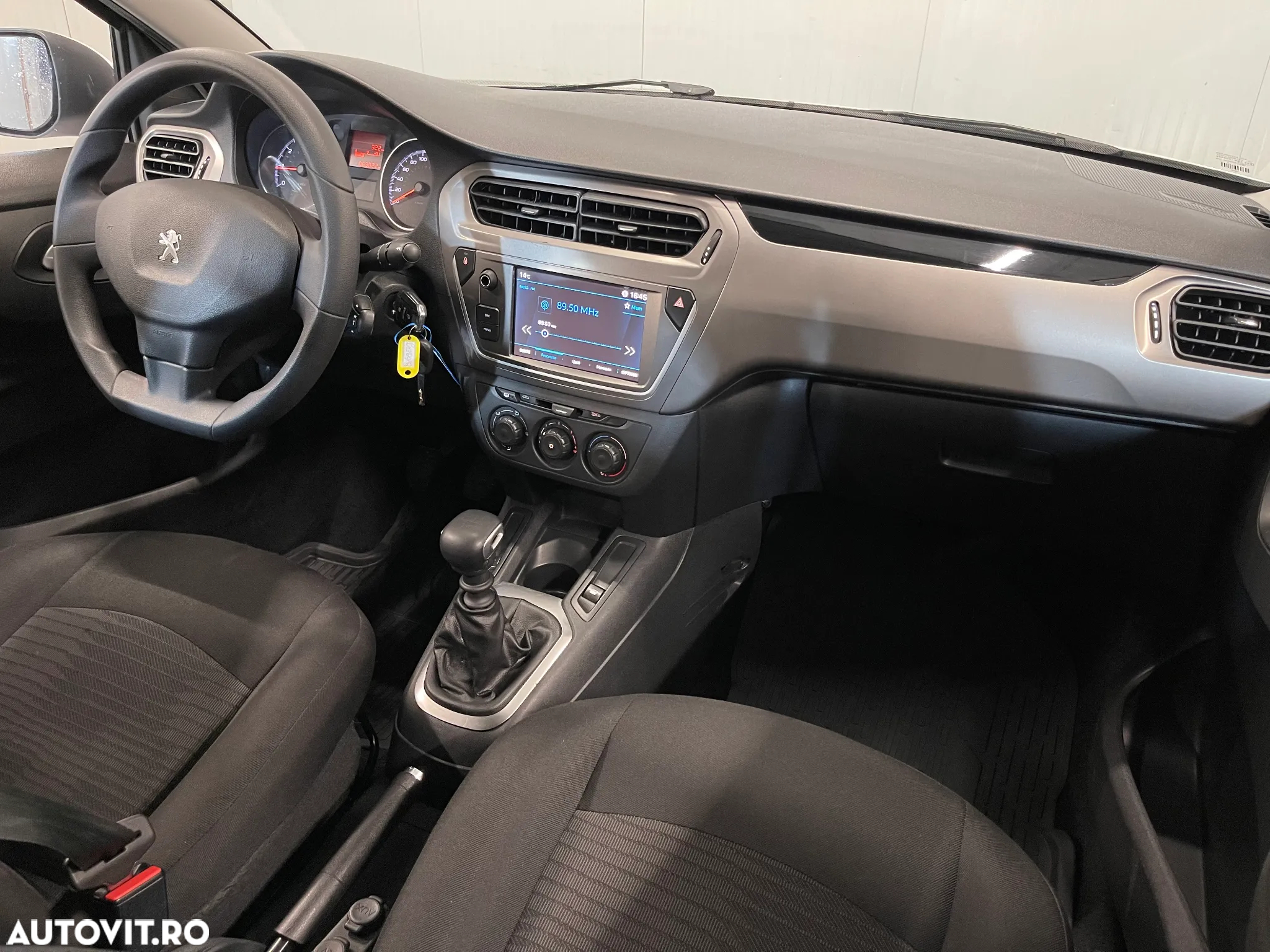 Peugeot 301 1.5 BlueHDI FAP Active - 8