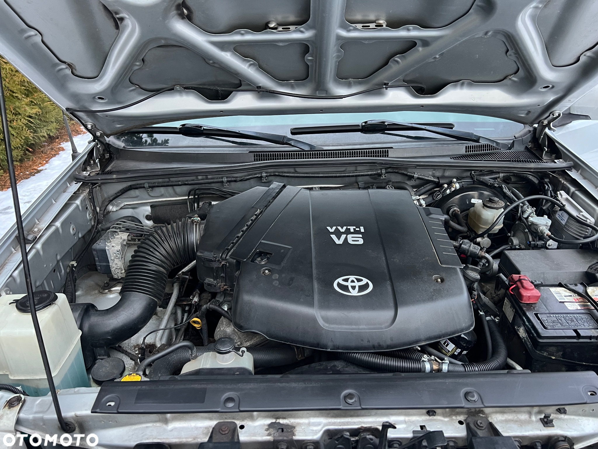 Toyota Tacoma - 15