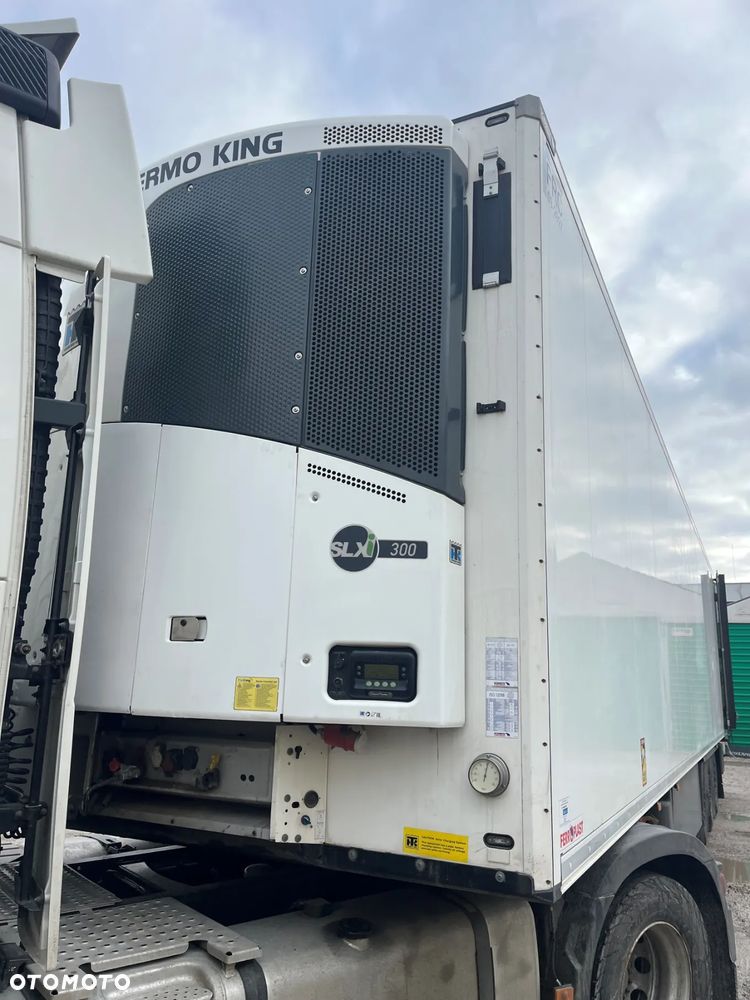 Schmitz Cargobull Thermo King SLX 300 - 4
