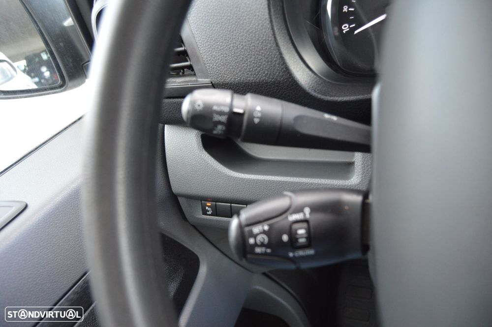 Peugeot Expert Outro - 20