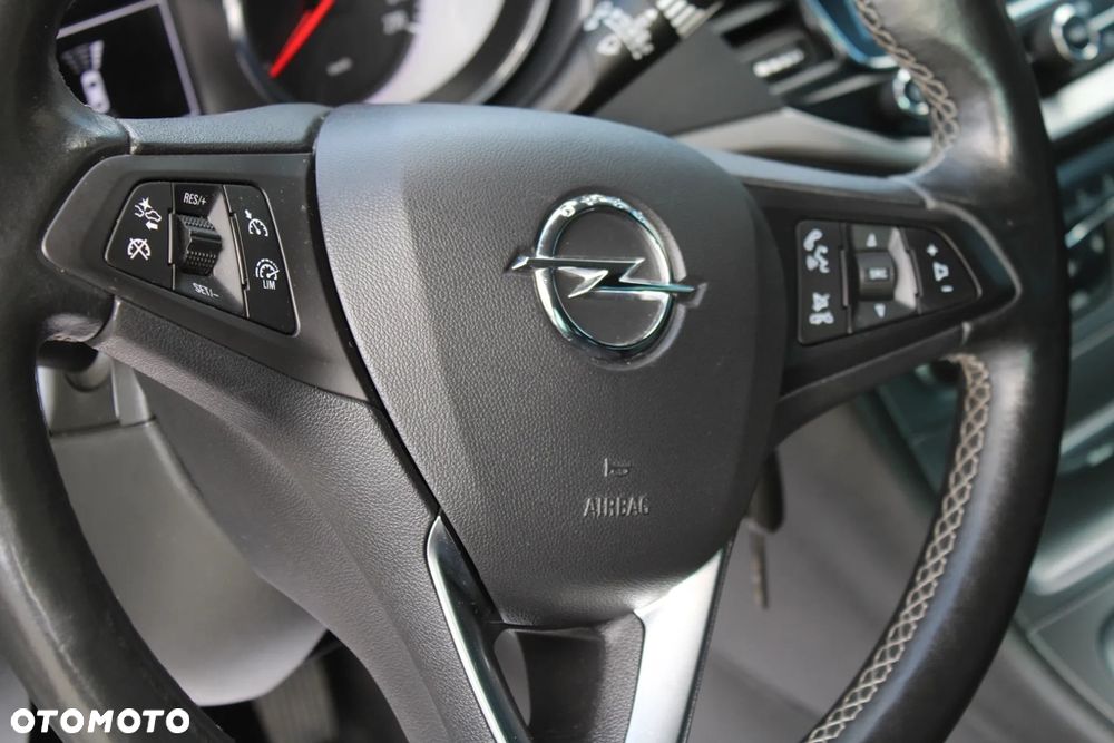 Opel Astra - 20