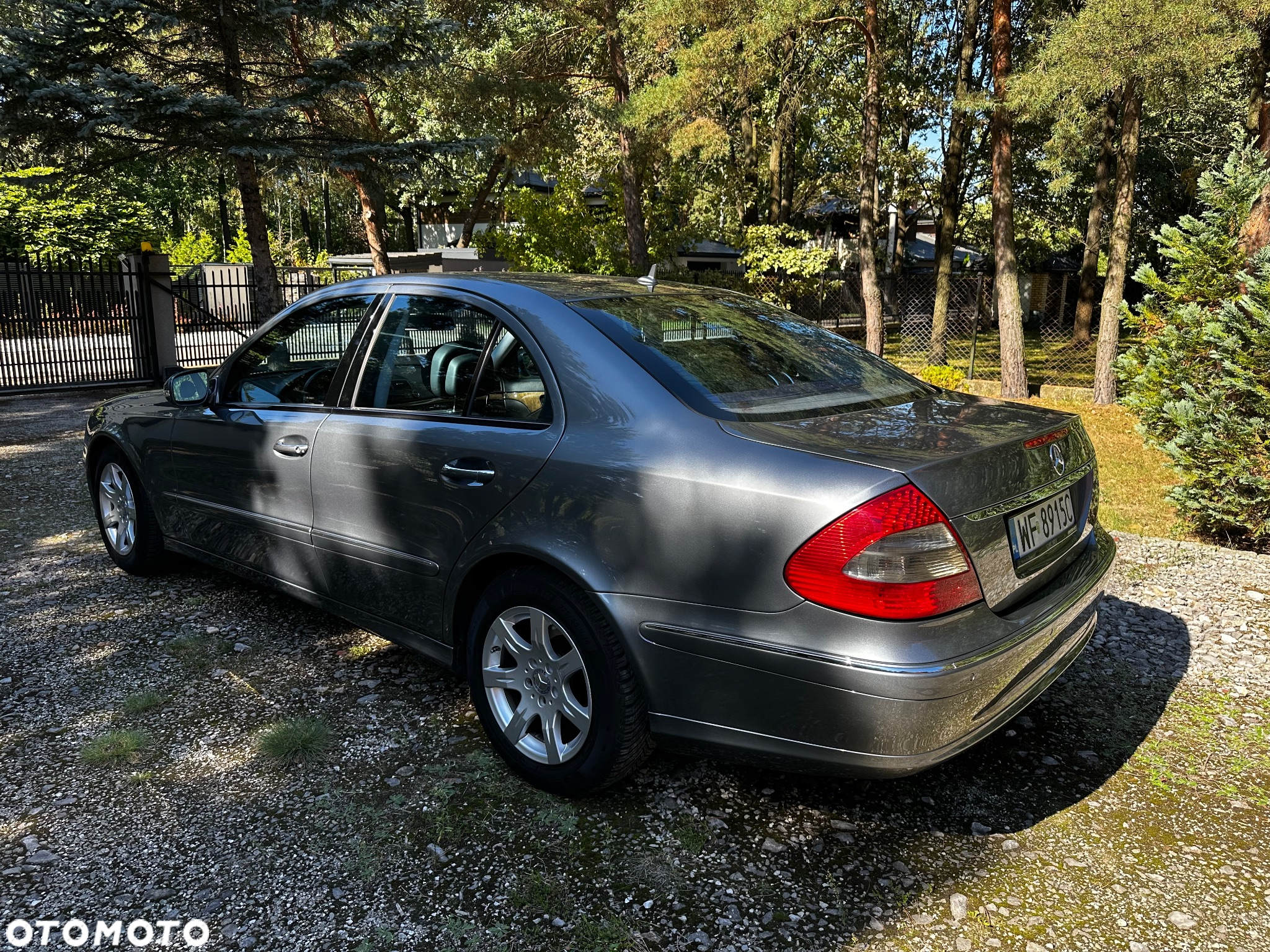 Mercedes-Benz Klasa E 200 CDI Automatik Avantgarde - 40