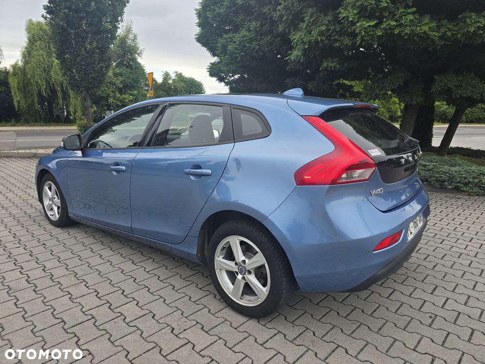 Volvo V40 - 12