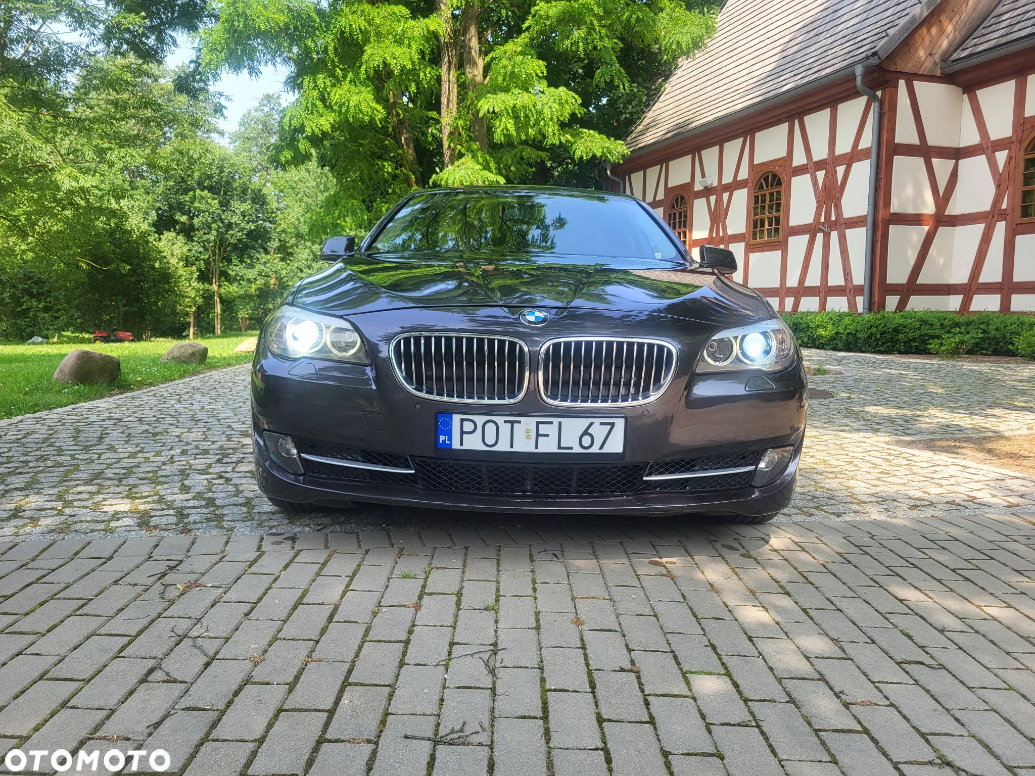 BMW Seria 5 - 16
