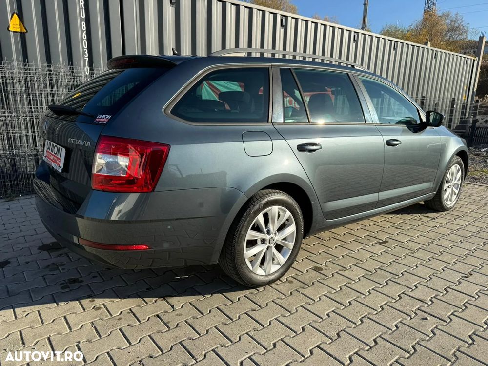 Skoda Octavia - 5