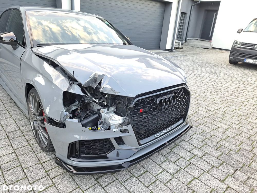 Audi RS3 Limousine TFSI quattro S tronic - 8