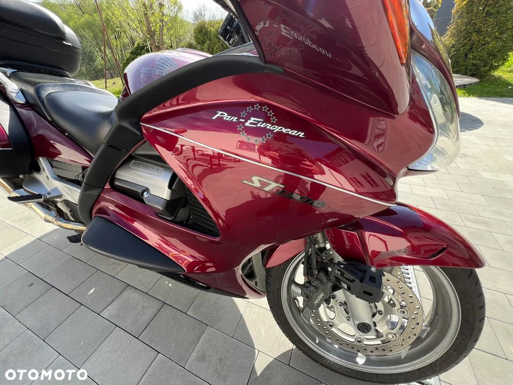 Honda ST - 21