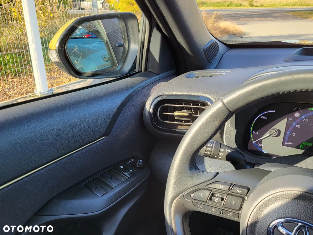 Toyota Yaris Cross Hybrid 1.5 Adventure 4x4 - 21
