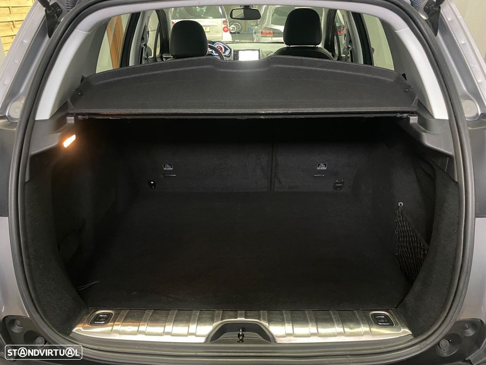 Peugeot 2008 PureTech 110 Stop&Start Allure - 17