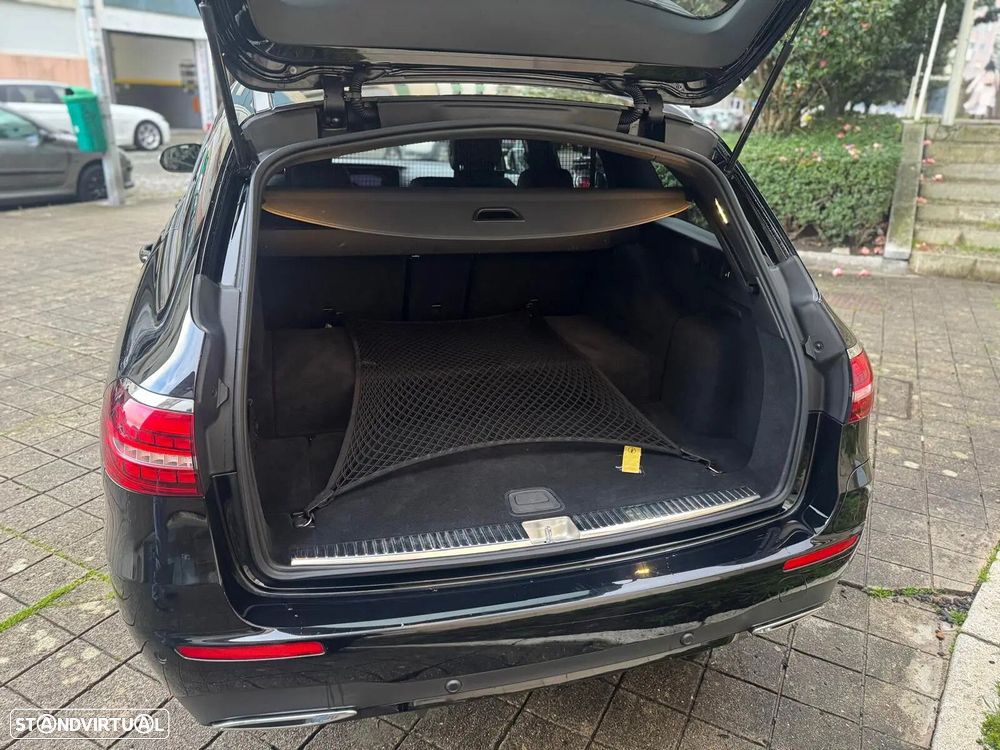 Mercedes-Benz E 300 - 13