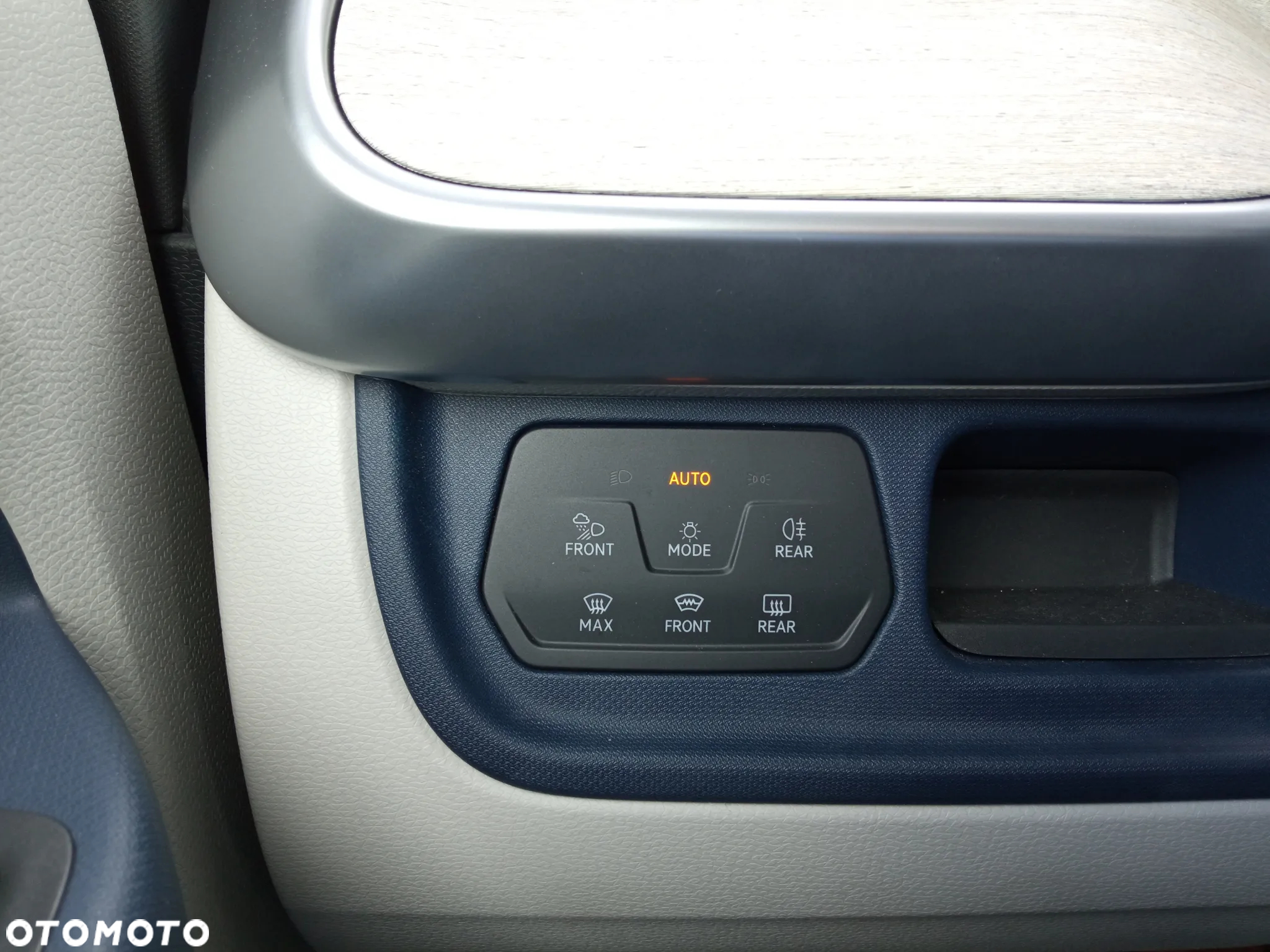 Volkswagen ID. Buzz 82kWh Pro - 12