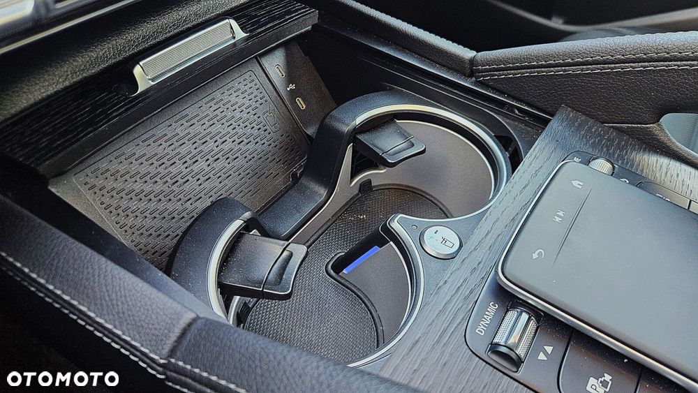 Mercedes-Benz GLE - 35