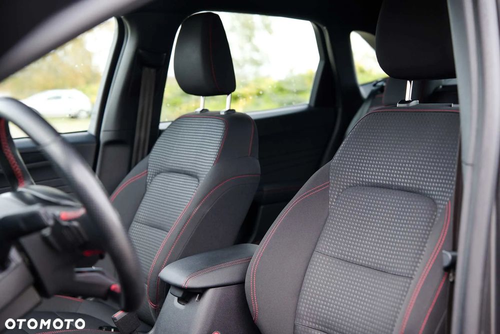 Ford Kuga 2.0 EcoBlue 4x4 ST-LINE - 8