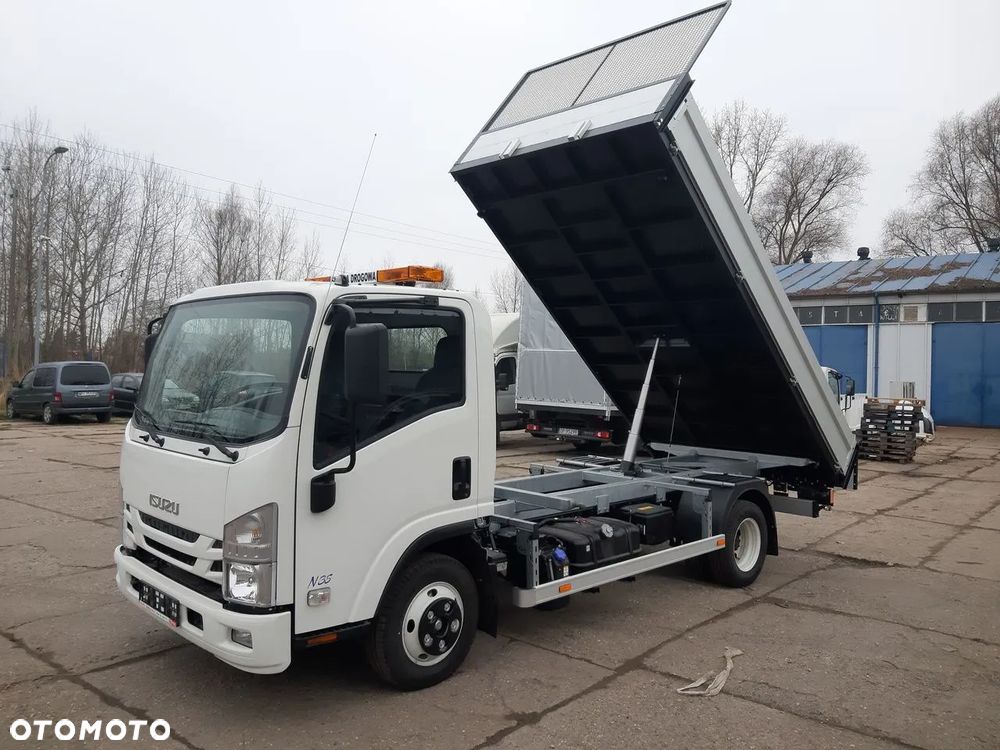 Isuzu P75