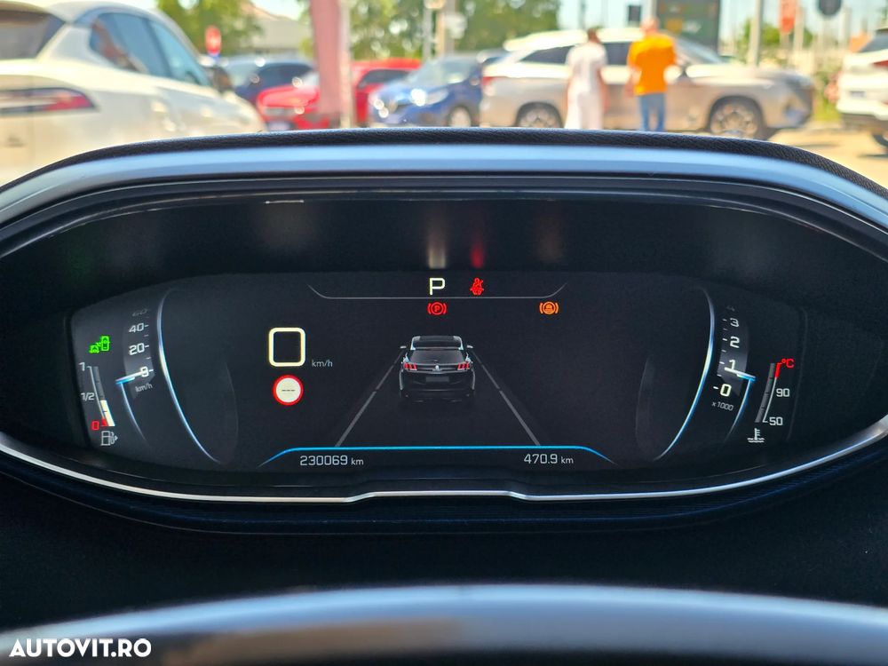 Peugeot 3008 1.5 BlueHDI S&S EAT8 GT-Line - 24