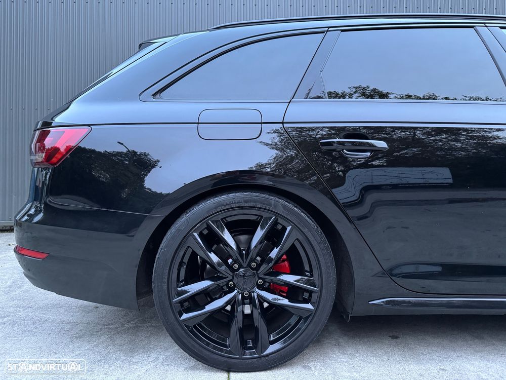 Audi A4 Avant 2.0 TDI quattro S-line S tronic - 10