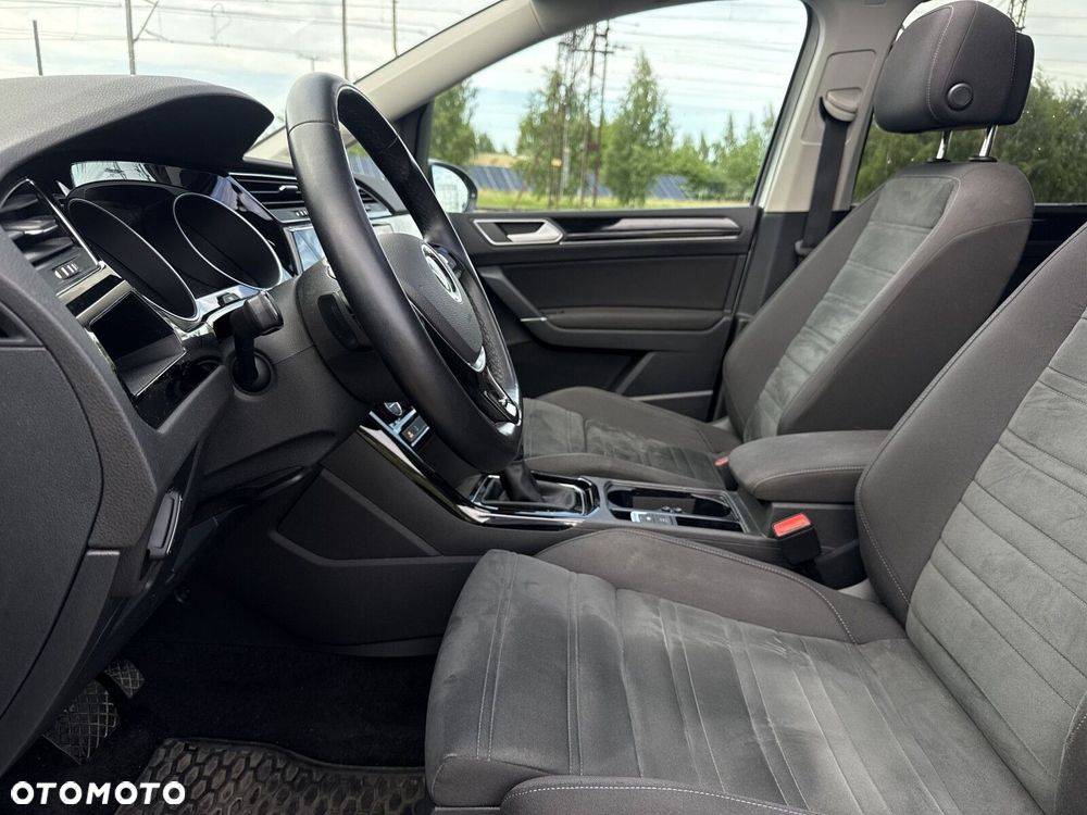 Volkswagen Touran 1.5 TSI EVO Highline DSG - 13