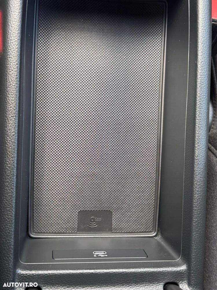 Audi A4 35 TFSI S tronic MHEV Advanced - 32