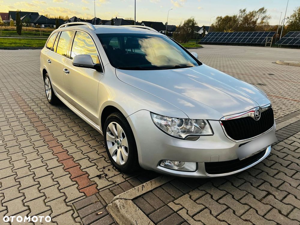 Skoda Superb 2.0 TDI Ambition - 1