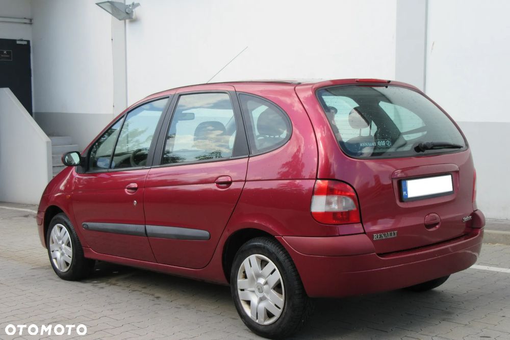 Renault Scenic - 3