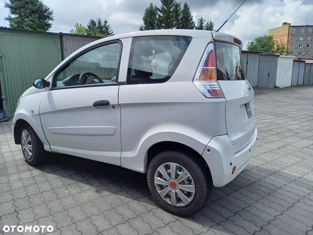 Microcar M.GO - 3