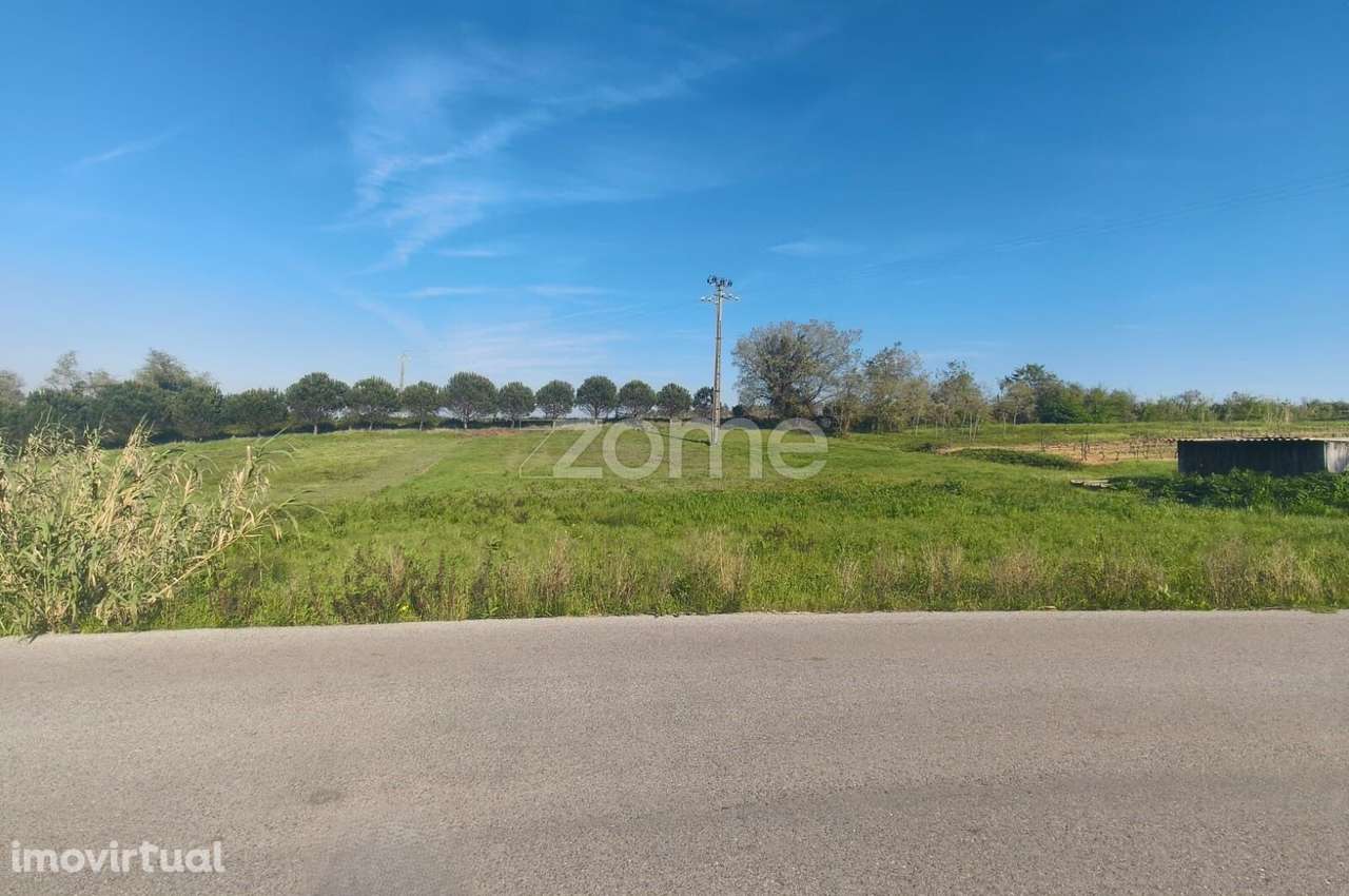 Terreno com 2100m2 para construção na Maceira - Grande imagem: 3/16