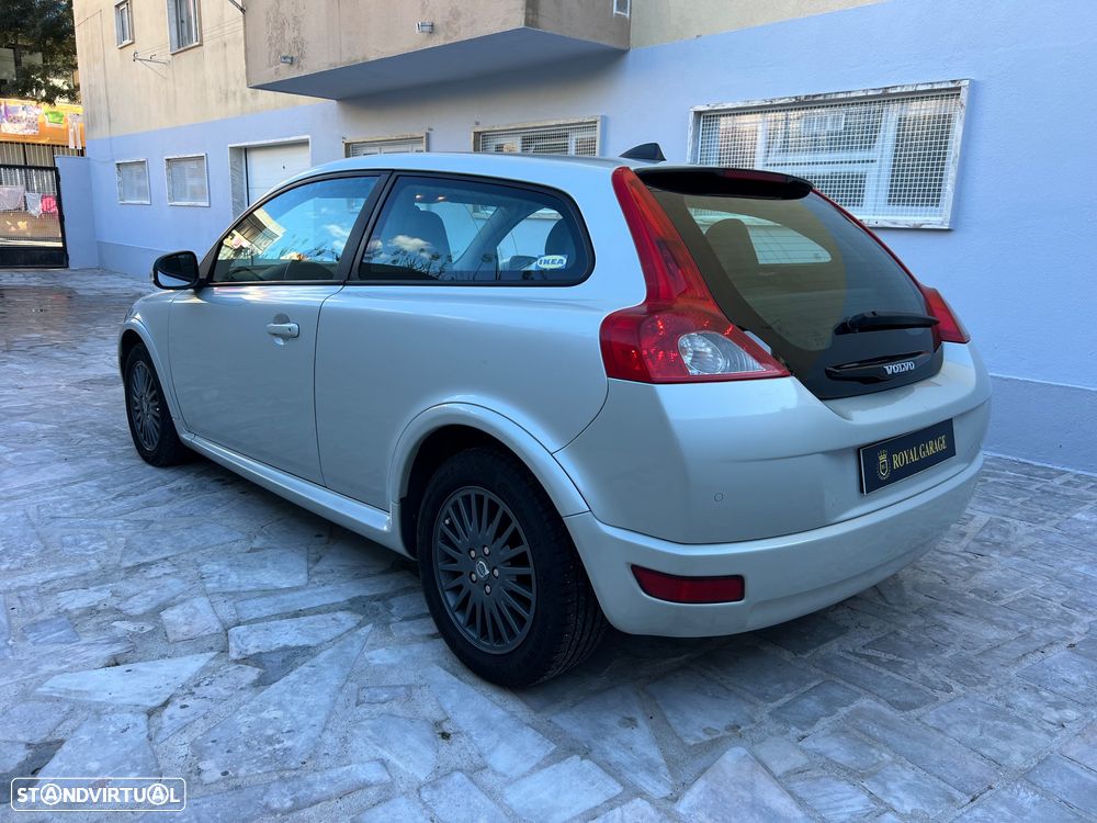 Volvo C30 1.6 D Drive Momentum - 4