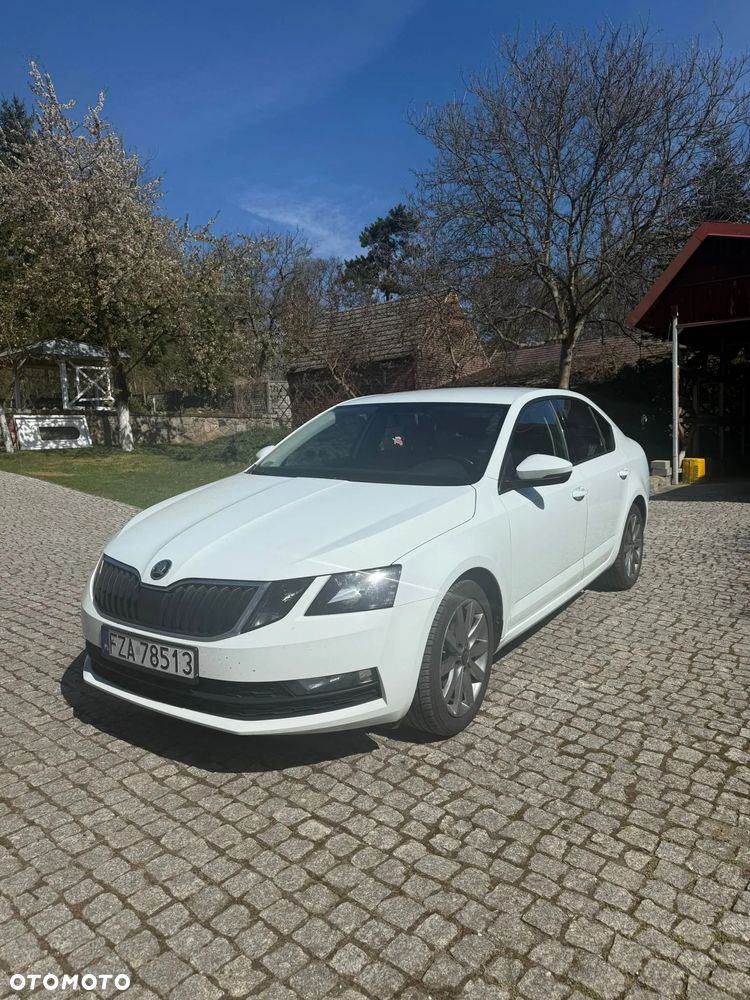 Skoda Octavia 1.5 TSI ACT Active - 2