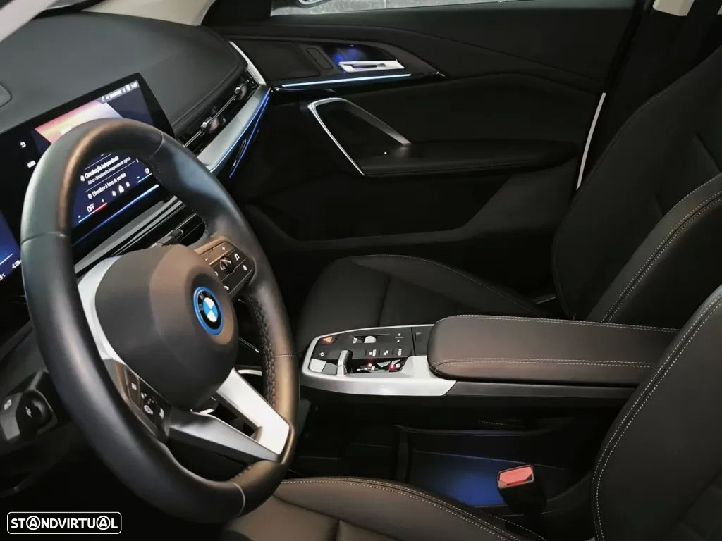 BMW iX1 eDrive20 - 57