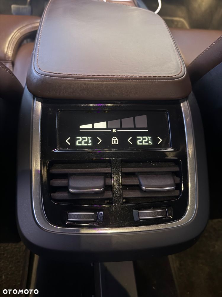 Volvo V90 D4 Inscription - 12