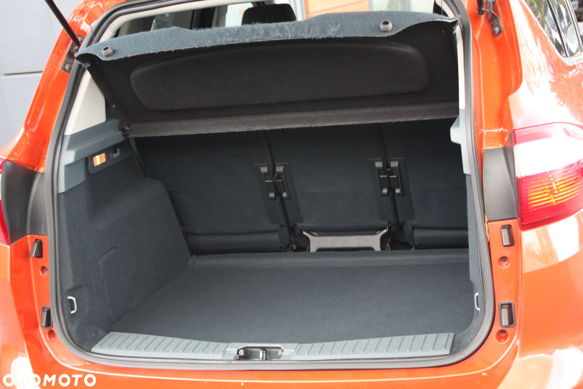 Ford C-MAX 2.0 TDCi Titanium - 8