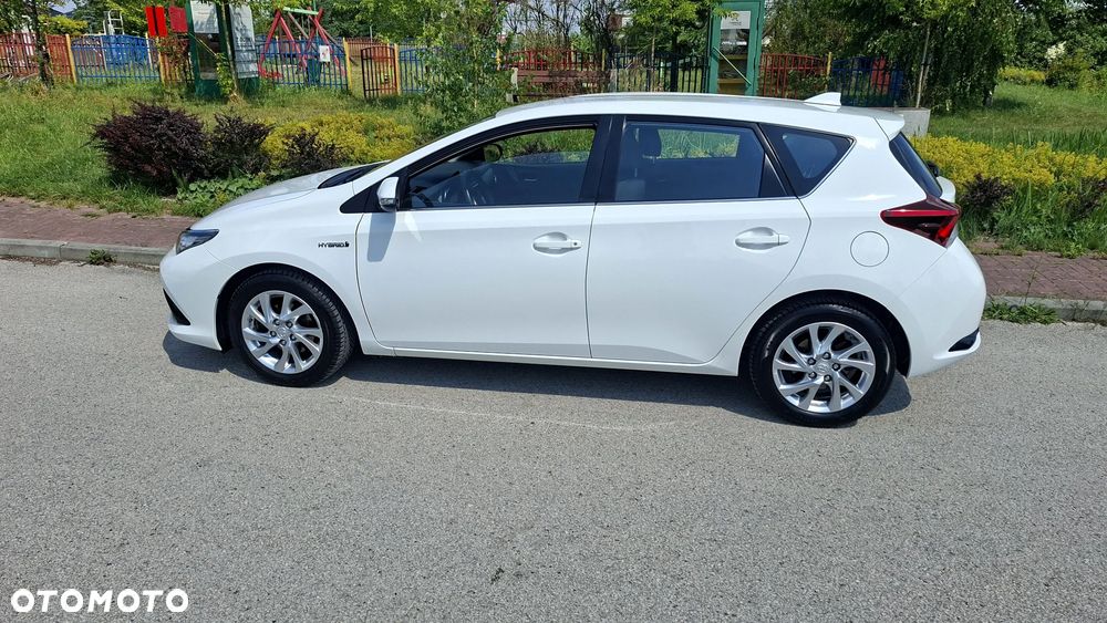 Toyota Auris 1.8 HSD Luna - 9