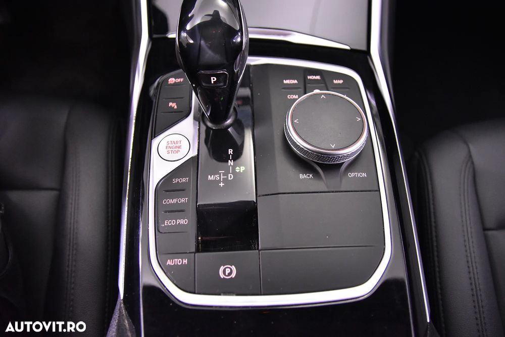 BMW Seria 3 320d AT MHEV - 16