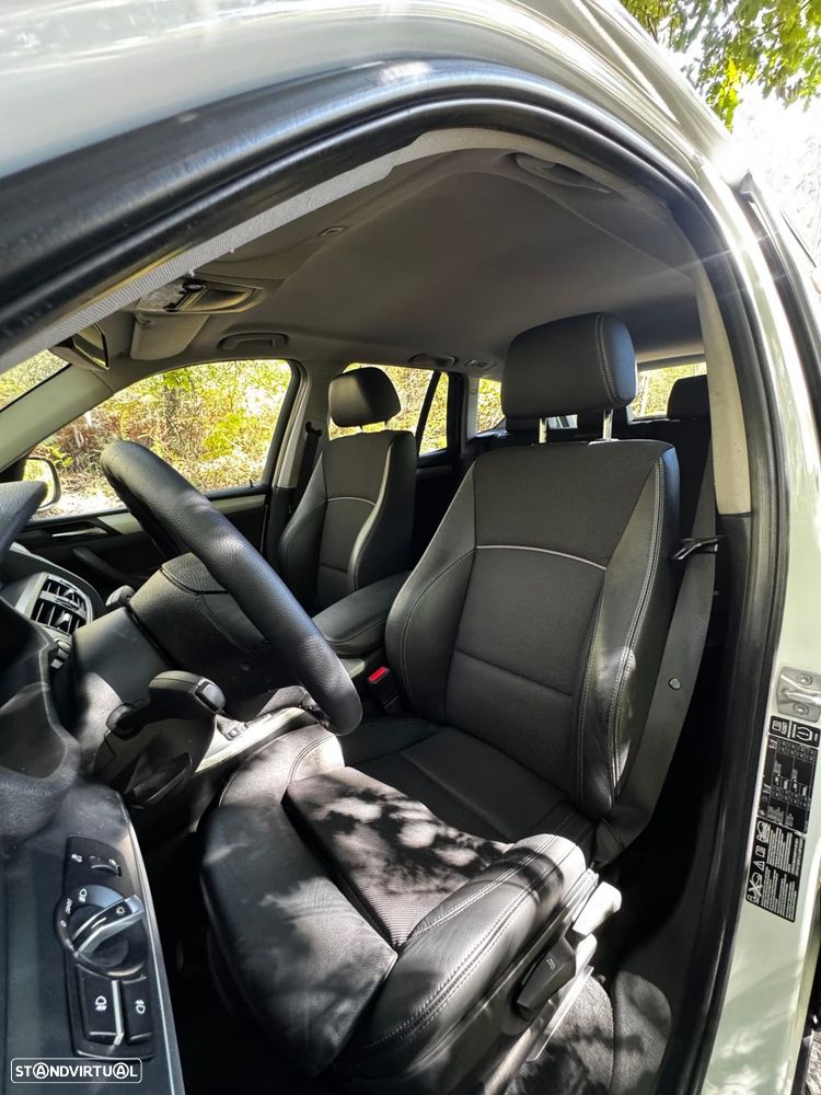 BMW X3 20 d xDrive - 28