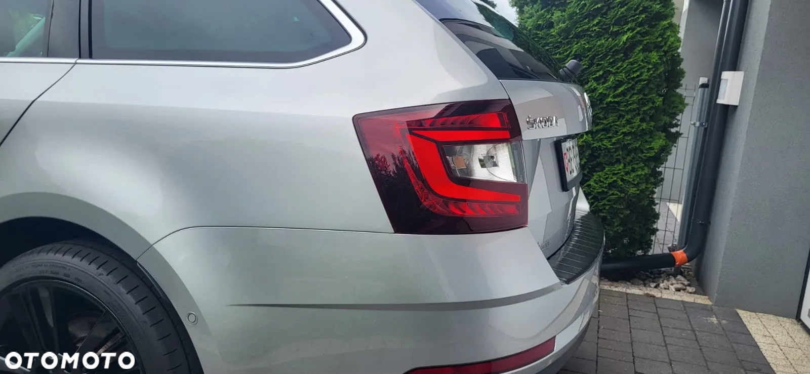 Skoda Octavia 1.8 TSI Edition DSG - 18